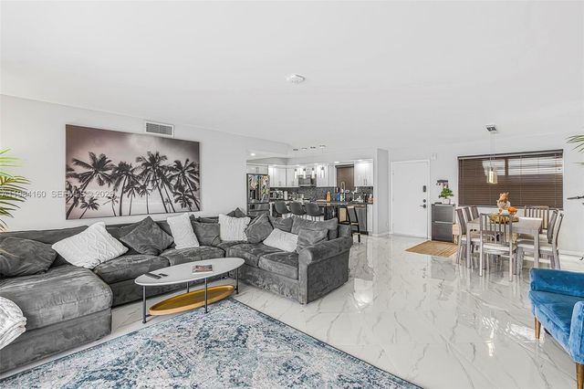 605 Ives Dairy Rd 305-7, Miami, FL 33179