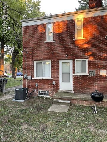 8559-8563 Wyoming Avenue, Detroit, MI 48204