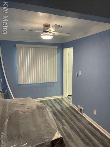 8559-8563 Wyoming Avenue, Detroit, MI 48204