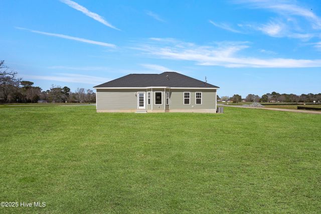 2228 Indian Town Road, Clinton, NC 28328