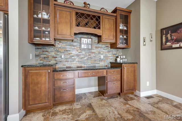 715 Cooper Way Drive, O'fallon, MO 63368