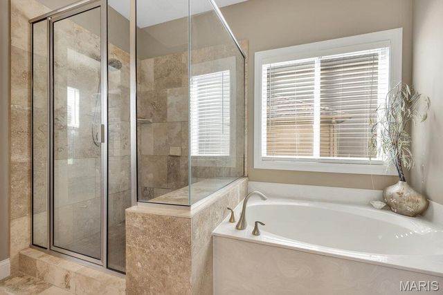 715 Cooper Way Drive, O'fallon, MO 63368