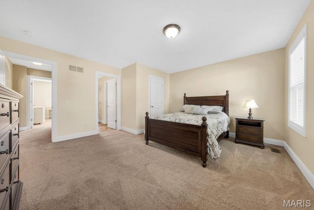 715 Cooper Way Drive, O'fallon, MO 63368