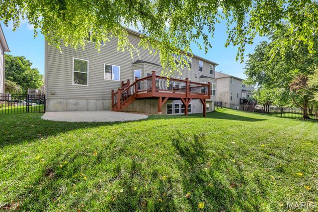 715 Cooper Way Drive, O'fallon, MO 63368