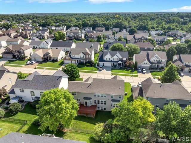 715 Cooper Way Drive, O'fallon, MO 63368
