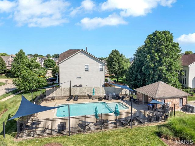 715 Cooper Way Drive, O'fallon, MO 63368