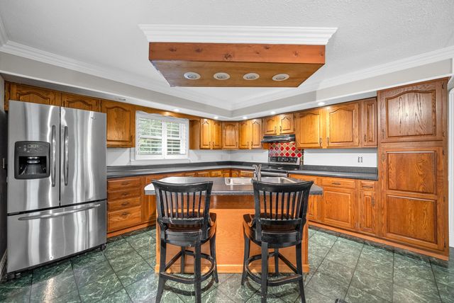 12246 M J Boyd Rd, Crofton, KY 42217