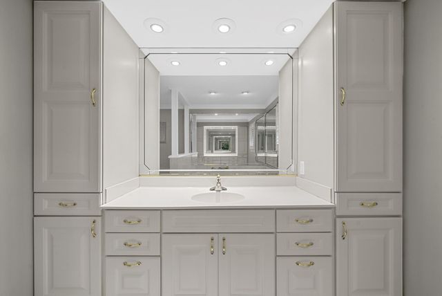 12246 M J Boyd Rd, Crofton, KY 42217