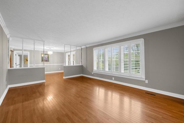 12246 M J Boyd Rd, Crofton, KY 42217