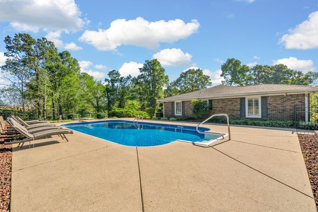 12246 M J Boyd Rd, Crofton, KY 42217