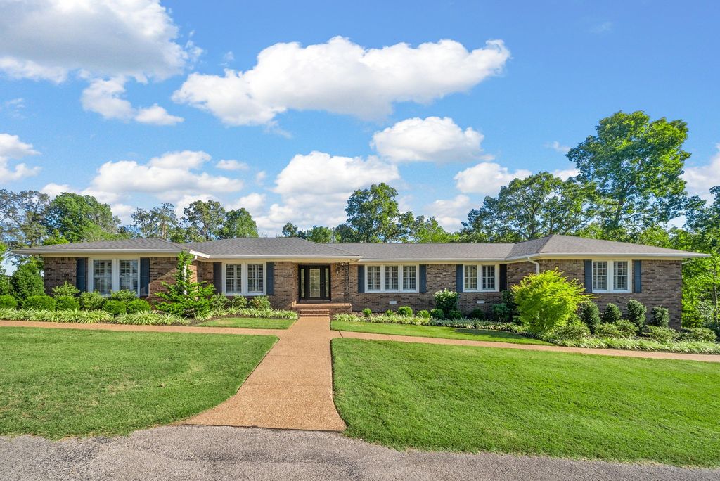 12246 M J Boyd Rd, Crofton, KY 42217