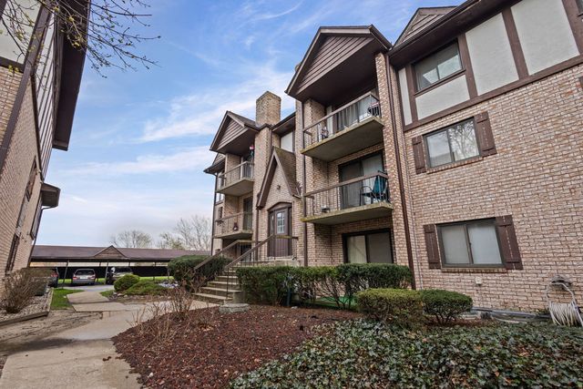 2815 Glenwood Lansing Road 205, Lynwood, IL 60411