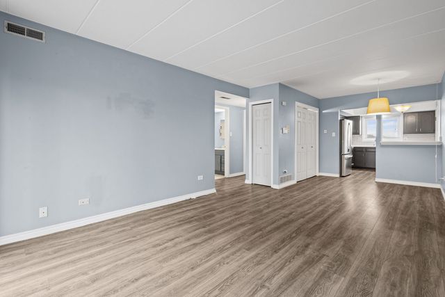 2815 Glenwood Lansing Road 205, Lynwood, IL 60411