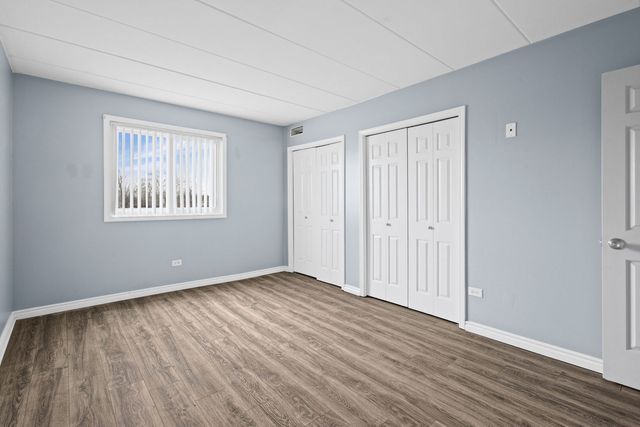 2815 Glenwood Lansing Road 205, Lynwood, IL 60411