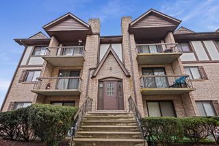 2815 Glenwood Lansing Road 205, Lynwood, IL 60411