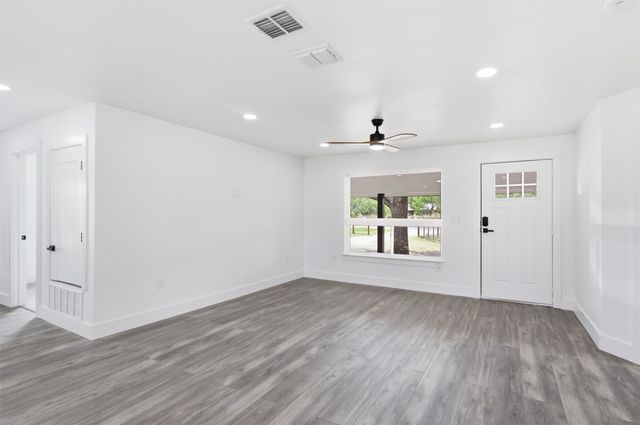3239 Fm 2256, Mineral Wells, TX 76067