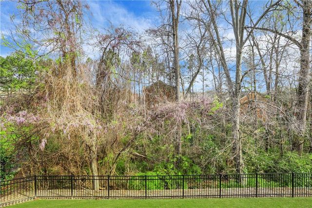 4916 Colchester Court SE 9, Atlanta, GA 30339