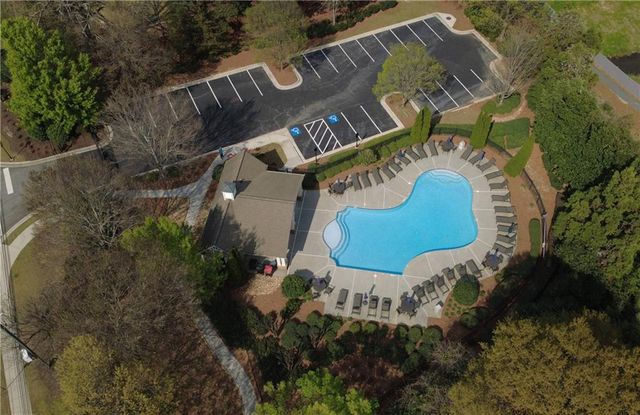 4916 Colchester Court SE 9, Atlanta, GA 30339