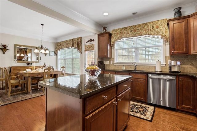 4916 Colchester Court SE 9, Atlanta, GA 30339