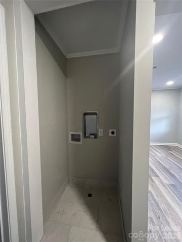1300 Main Street 6, Mount Holly, NC 28120