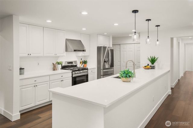 20 Cascade Key, Bellevue, WA 98006
