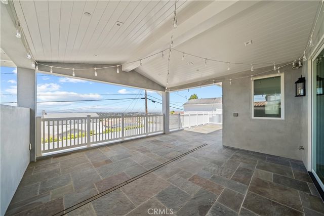 101 Via Colusa, Redondo Beach, CA 90277