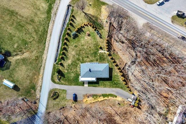 11974 US Highway 421 Highway N, Zionville, NC 26989