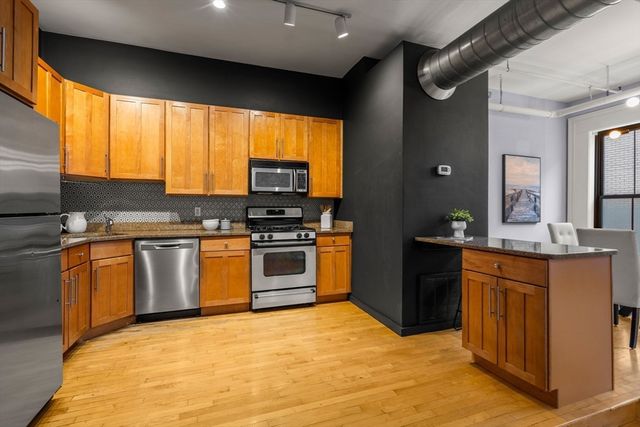 10 Williams Street 23, Boston, MA 02119