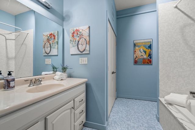 10 Williams Street 23, Boston, MA 02119