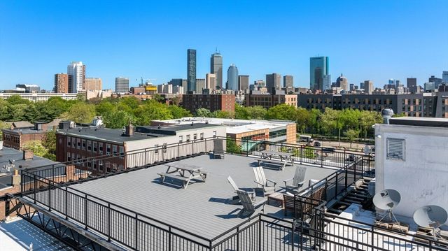 10 Williams Street 23, Boston, MA 02119