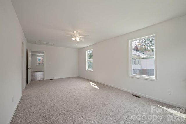 1417 N Oakwood Street, Gastonia, NC 28052