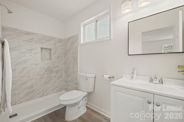 1417 N Oakwood Street, Gastonia, NC 28052