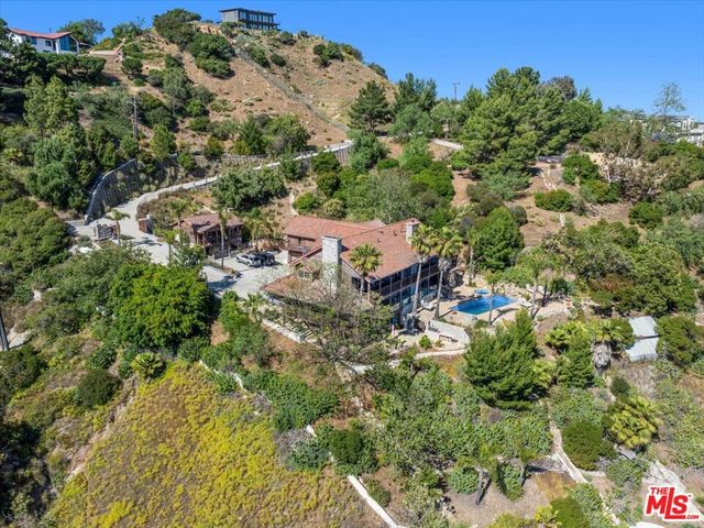 333 Moonrise Drive, Malibu, CA 90265