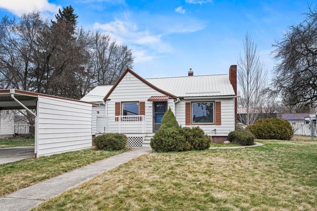 8015 E Carlisle Ave, Spokane Valley, WA 99212