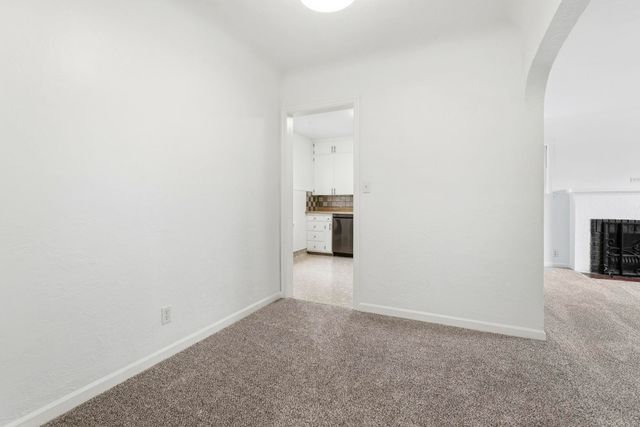 8015 E Carlisle Ave, Spokane Valley, WA 99212