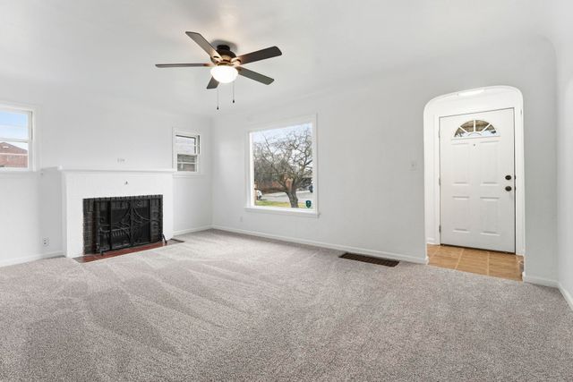 8015 E Carlisle Ave, Spokane Valley, WA 99212