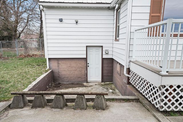 8015 E Carlisle Ave, Spokane Valley, WA 99212