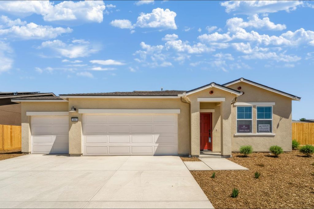 Image 1 of property listing at 604 Riley Avenue # 191, Chowchilla, CA 93610
