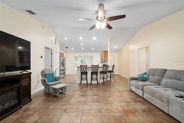 8125 SW 130TH TERRACE, Dunnellon, FL 34432