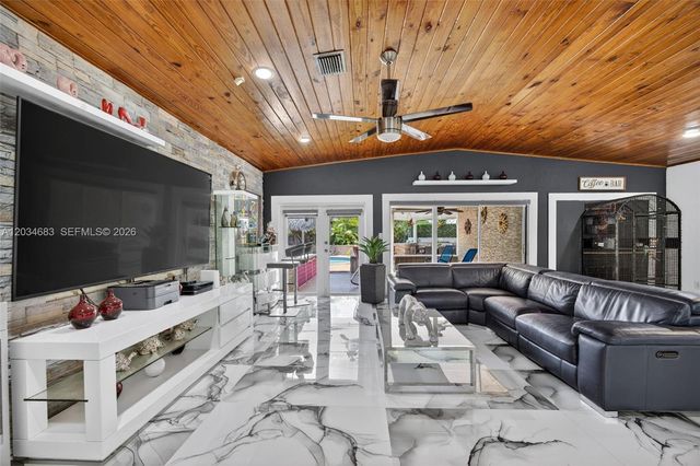 12121 SW 107th Street, Miami, FL 33186
