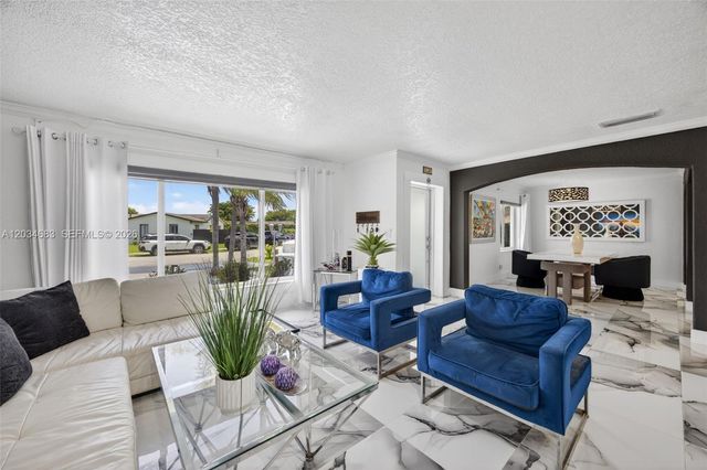 12121 SW 107th Street, Miami, FL 33186