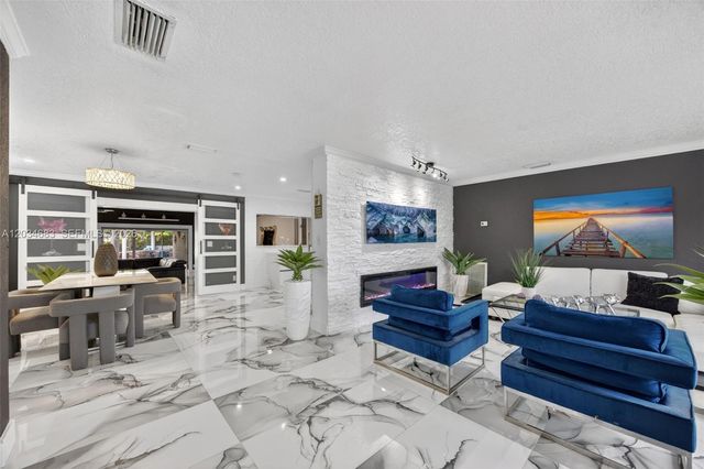 12121 SW 107th Street, Miami, FL 33186