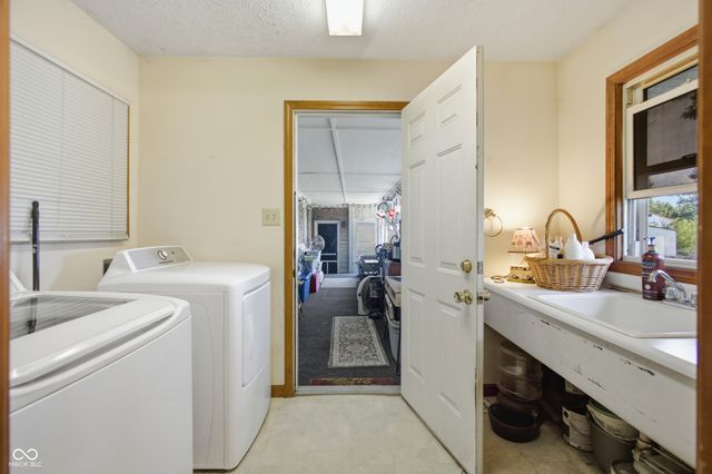6620 Milhouse Road, Indianapolis, IN 46221