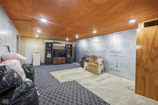 6620 Milhouse Road, Indianapolis, IN 46221