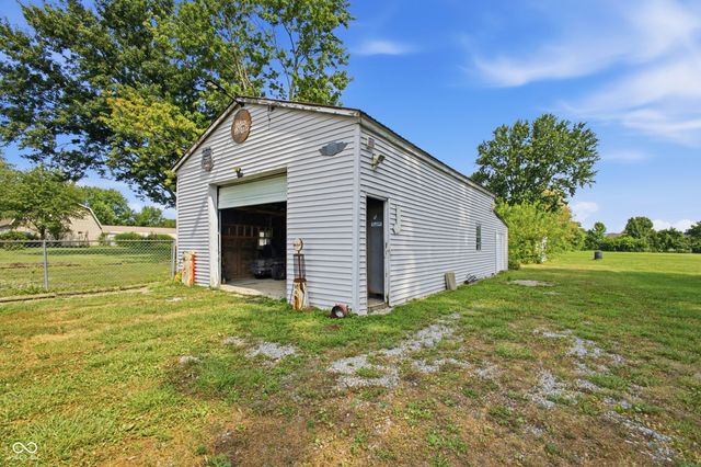 6620 Milhouse Road, Indianapolis, IN 46221