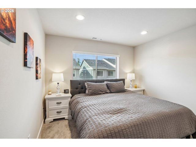16786 Se SCOUTERS MOUNTAIN Rd, Happy Valley, OR 97086