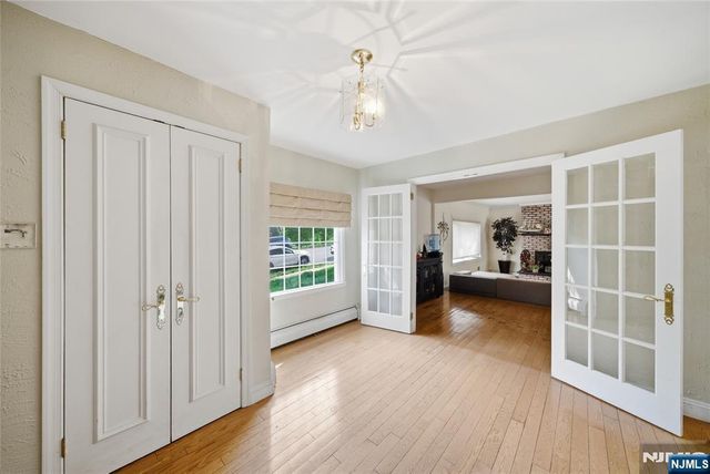 182 Pascack Avenue, Emerson, NJ 07630