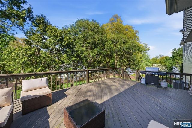 182 Pascack Avenue, Emerson, NJ 07630