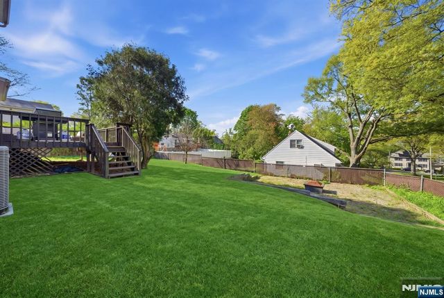 182 Pascack Avenue, Emerson, NJ 07630