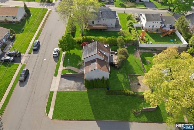 182 Pascack Avenue, Emerson, NJ 07630